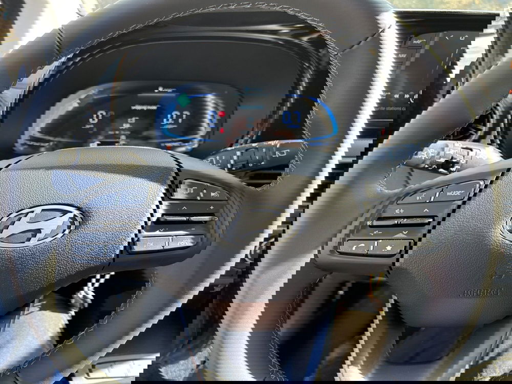 Hyundai i10 nuova a Latina (15)