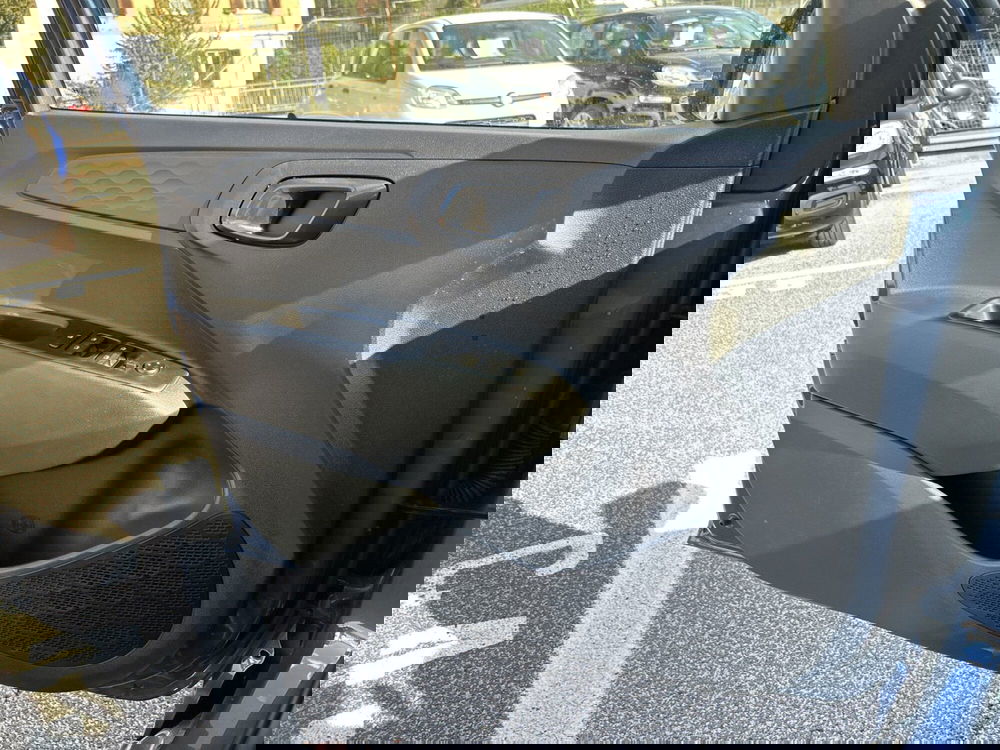 Hyundai i10 nuova a Latina (20)