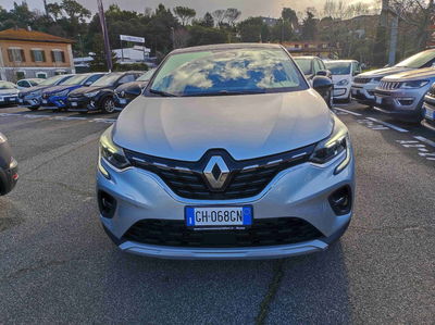 Renault Captur Plug-in Hybrid E-Tech 160 CV Intens del 2021 usata a Roma