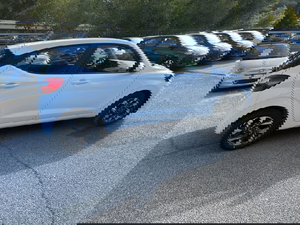 Hyundai i10 nuova a Latina (6)