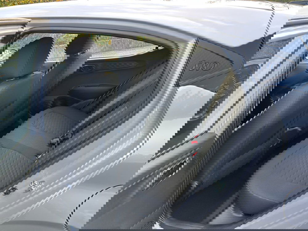 Hyundai i10 nuova a Latina (12)