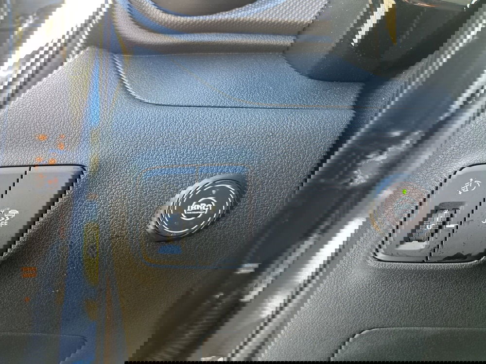 Hyundai i10 nuova a Latina (14)