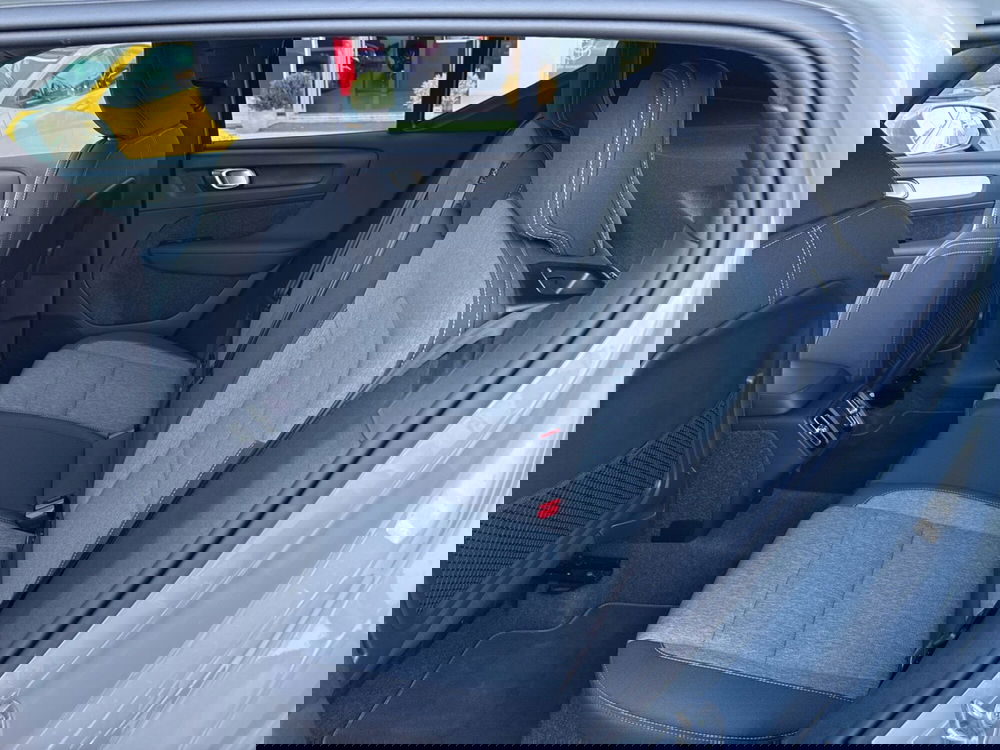 Volvo XC40 usata a Reggio Calabria (10)