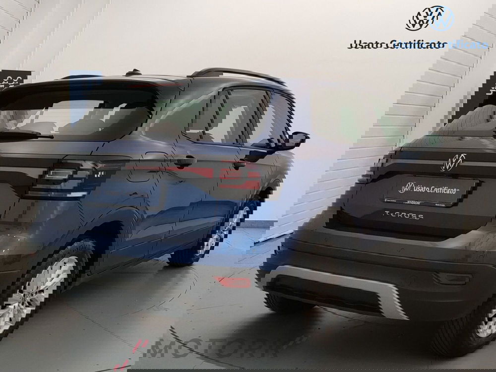 Volkswagen T-Cross usata a Varese (8)