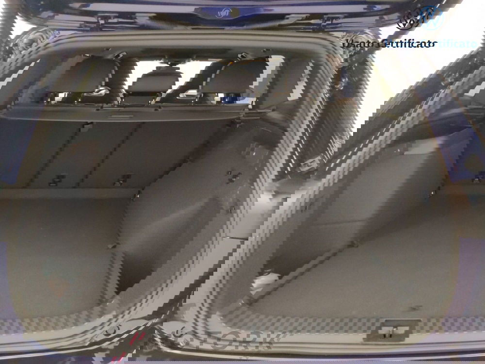 Volkswagen Tayron nuova a Varese (10)