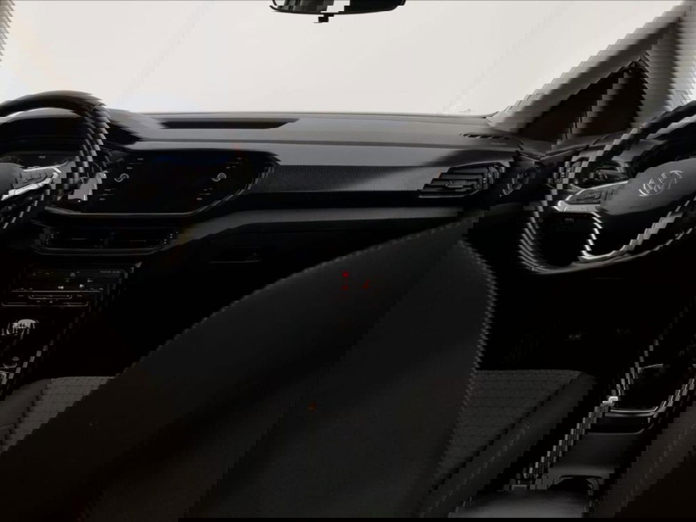 Volkswagen T-Cross usata a Lucca (13)