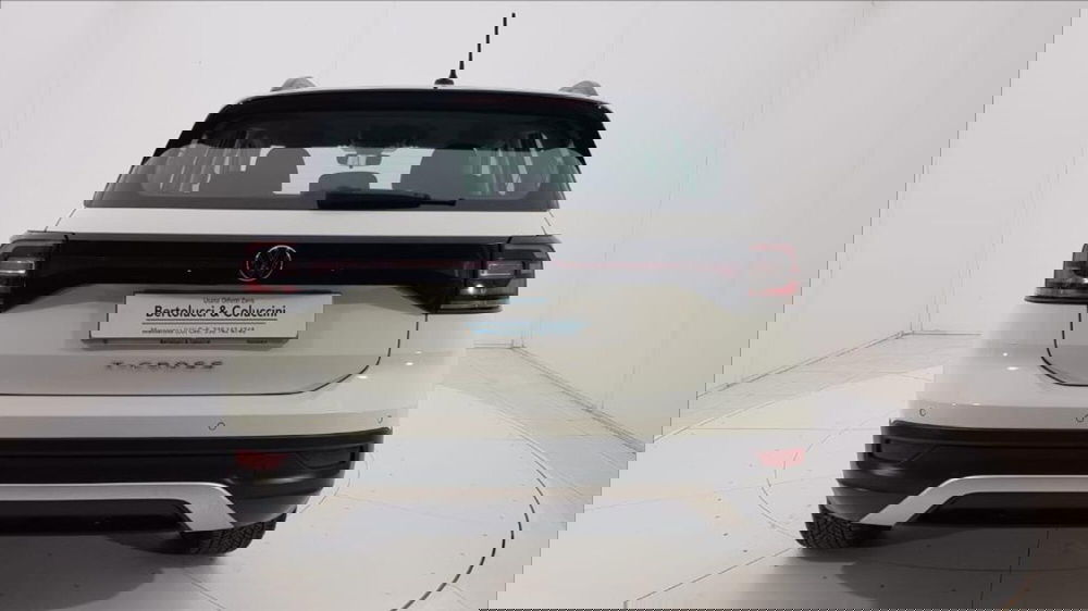 Volkswagen T-Cross usata a Lucca (5)