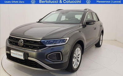 Volkswagen T-Roc 1.0 tsi Sport del 2023 usata a Massarosa