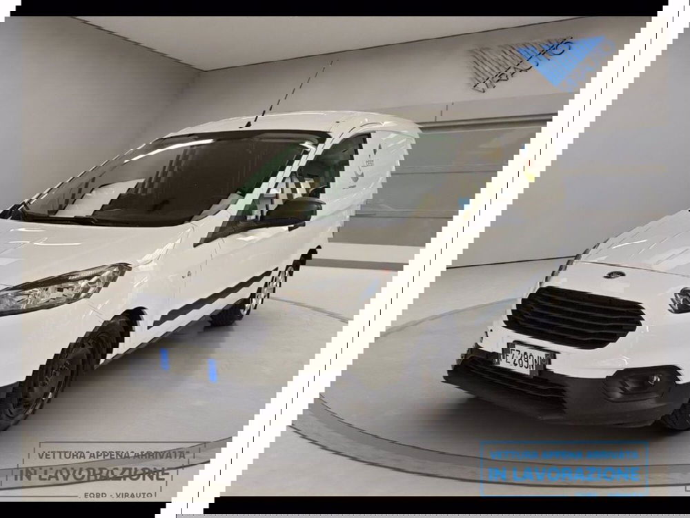 Ford Transit Courier usata a Catania