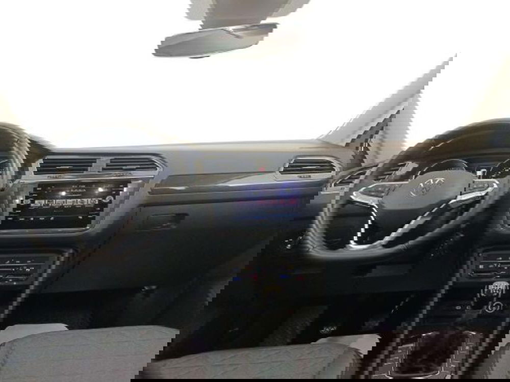 Volkswagen Tiguan usata a Matera (15)