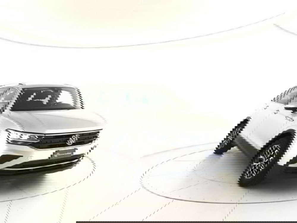 Volkswagen Tiguan usata a Matera (3)