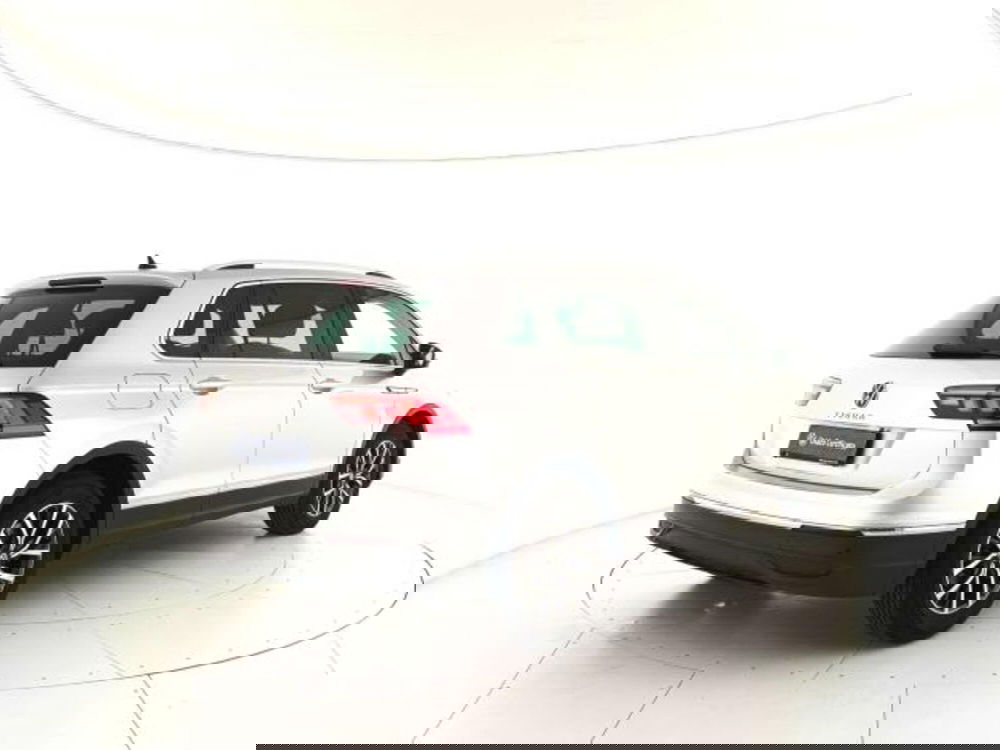 Volkswagen Tiguan usata a Matera (5)