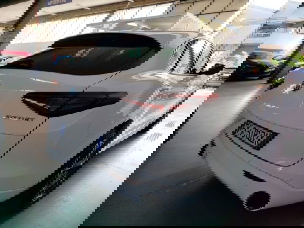 Alfa Romeo Stelvio usata a Forlì-Cesena (10)