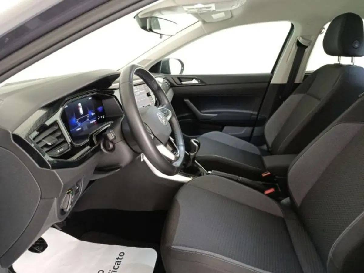 Volkswagen Taigo usata a Matera (12)