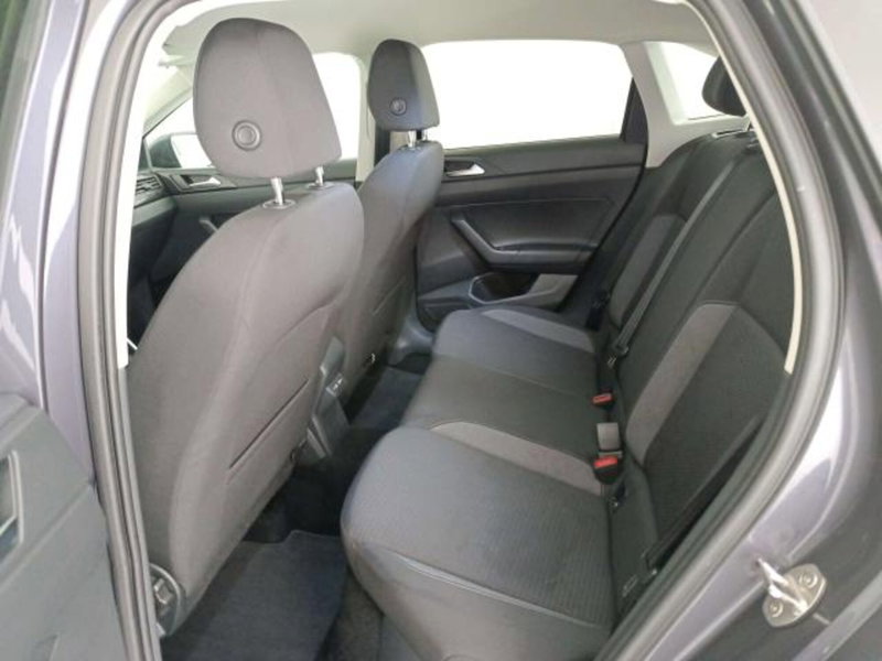 Volkswagen Taigo usata a Matera (15)