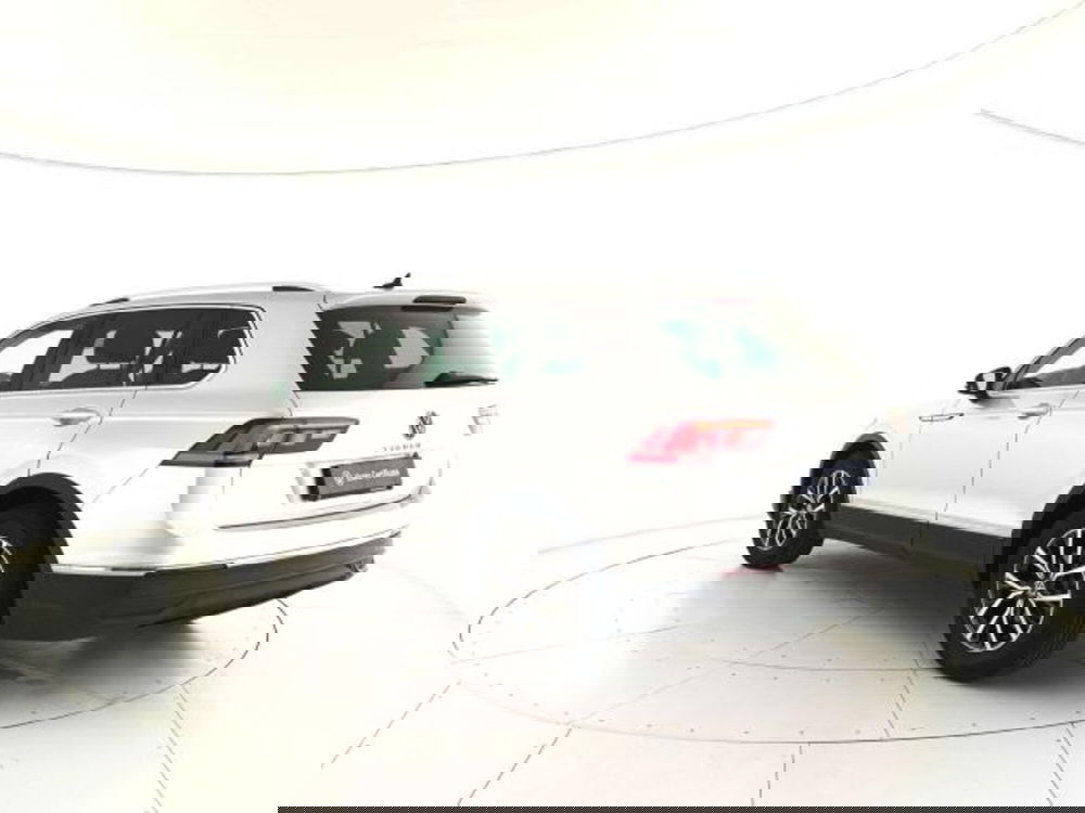 Volkswagen Tiguan usata a Matera (7)