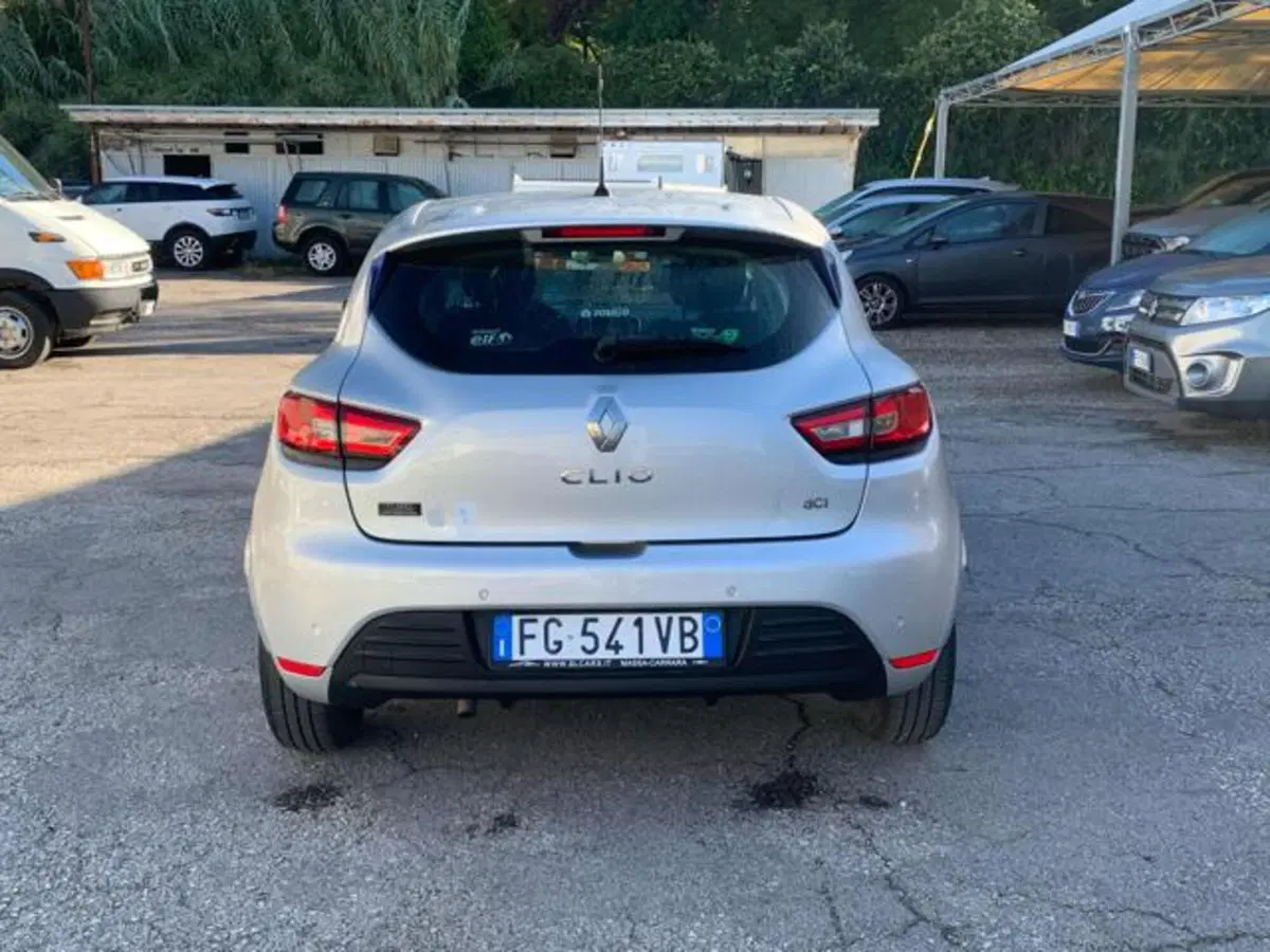 Renault Clio usata a Lucca (6)