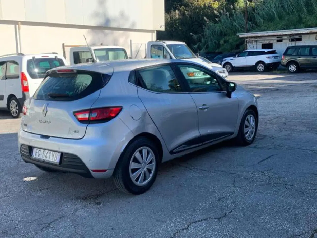 Renault Clio usata a Lucca (7)