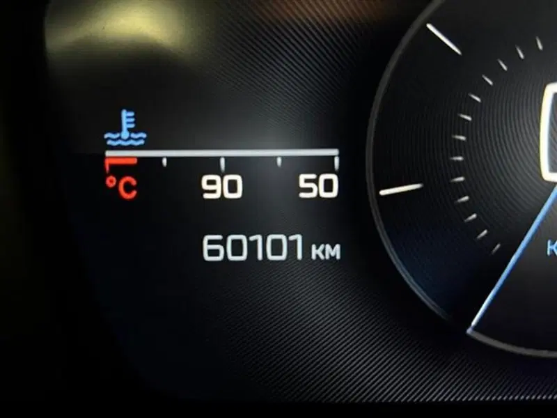 Peugeot 408 usata a Siena (9)