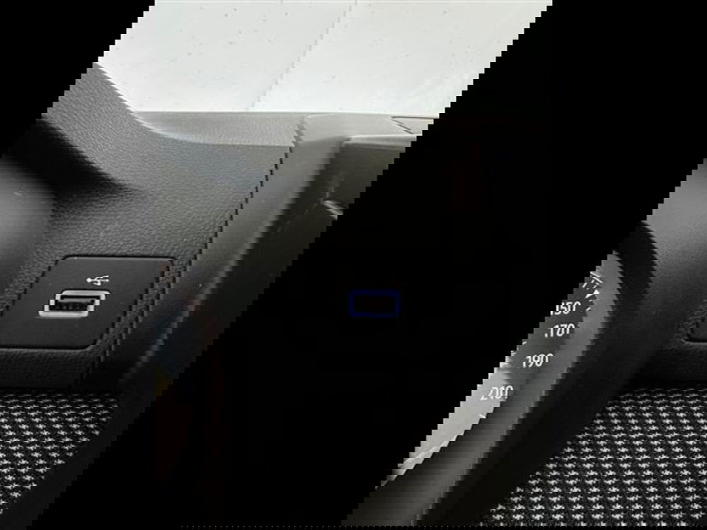 Dacia Jogger usata a Siena (13)