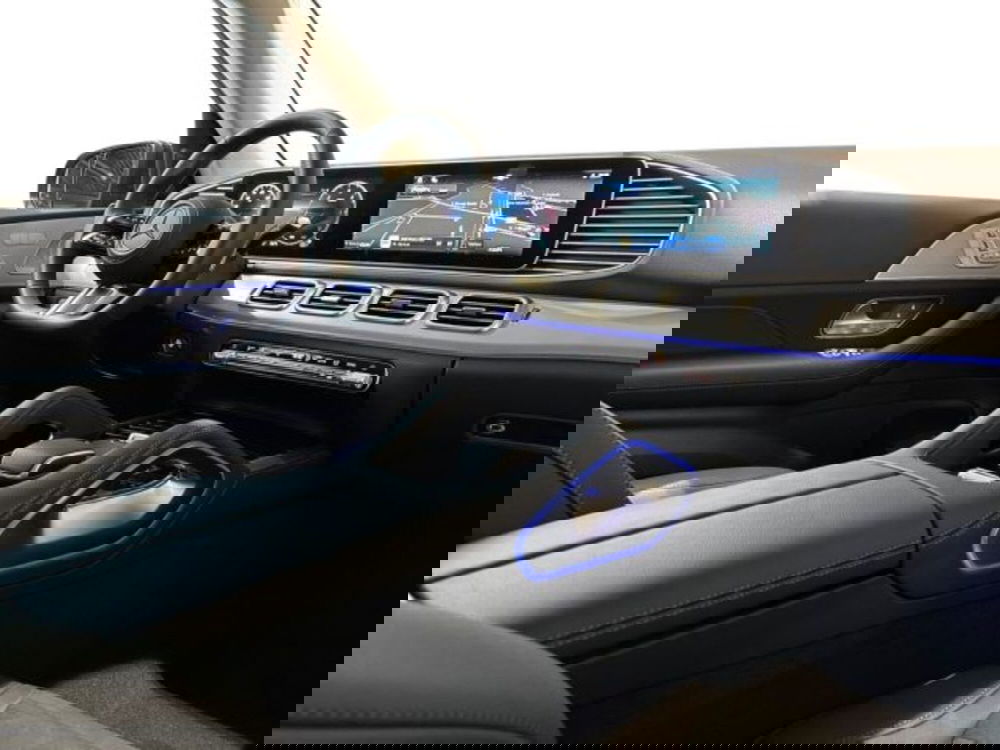 Mercedes-Benz GLE SUV nuova a Bologna (15)