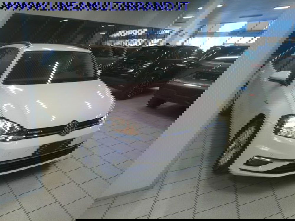 Volkswagen Golf Variant usata a Piacenza (9)
