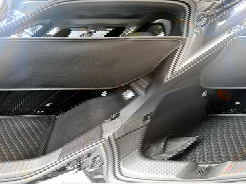 Toyota Aygo X usata a Sassari (16)