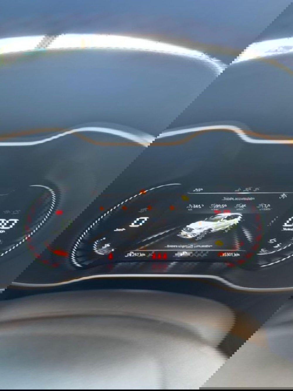 Mg ZS (2021-->) usata a Sassari (10)