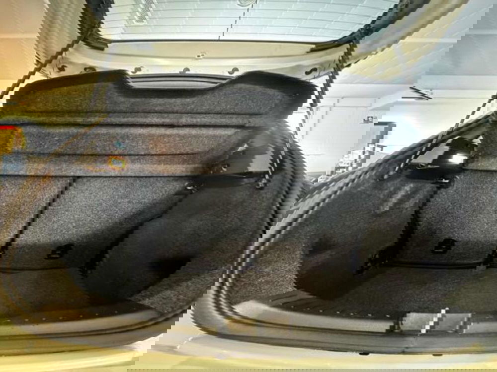 Lancia Ypsilon usata a Sassari (12)