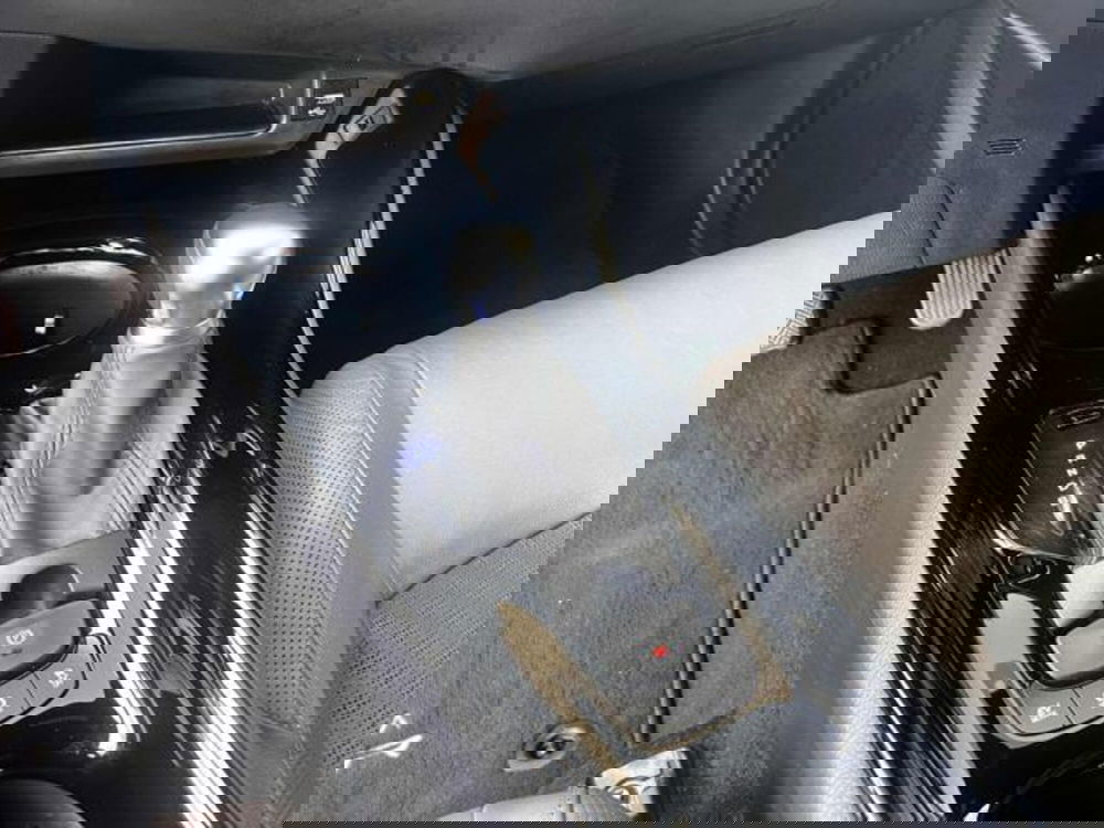 Toyota Toyota C-HR usata a Sassari (14)