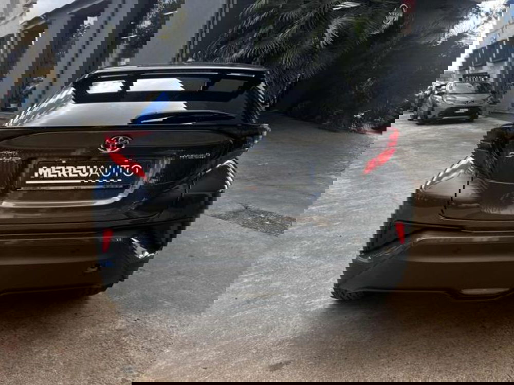 Toyota Toyota C-HR usata a Sassari (7)