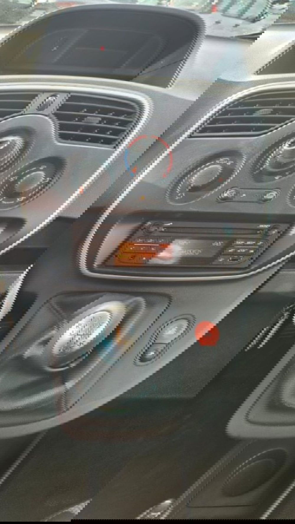 Nissan NV250 usata a Lucca (10)