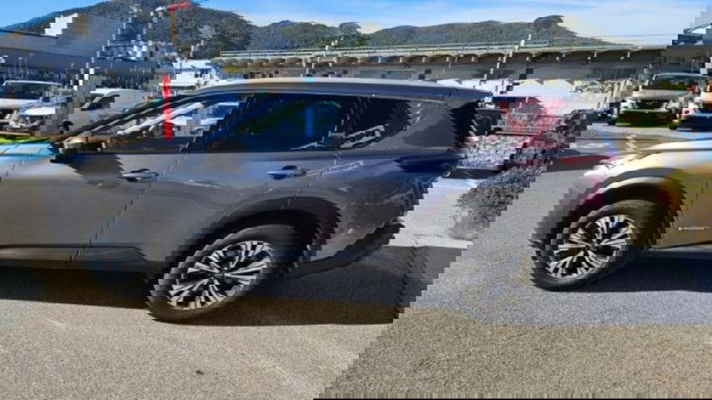 Nissan X-Trail usata a Lucca (7)