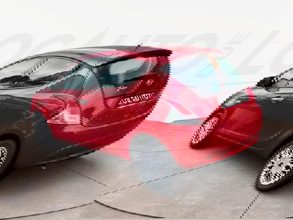 Lancia Ypsilon usata a Torino (4)