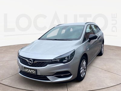 Opel Astra Station Wagon 1.2 Turbo 130 CV Sports Business Elegance del 2021 usata a Torino