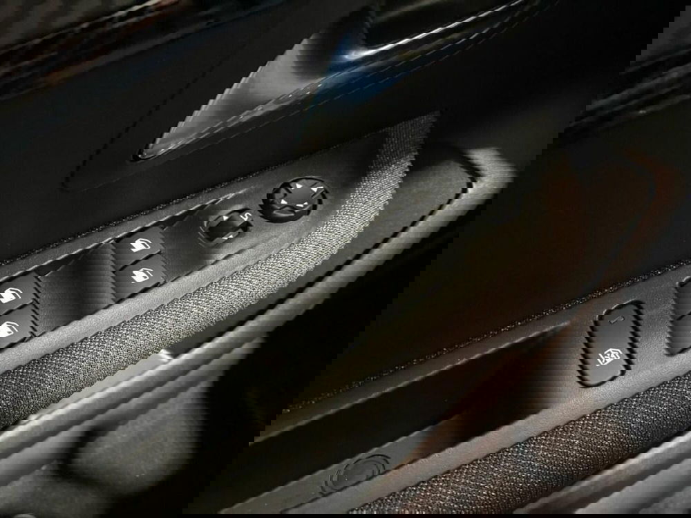 Peugeot 208 nuova a Torino (14)