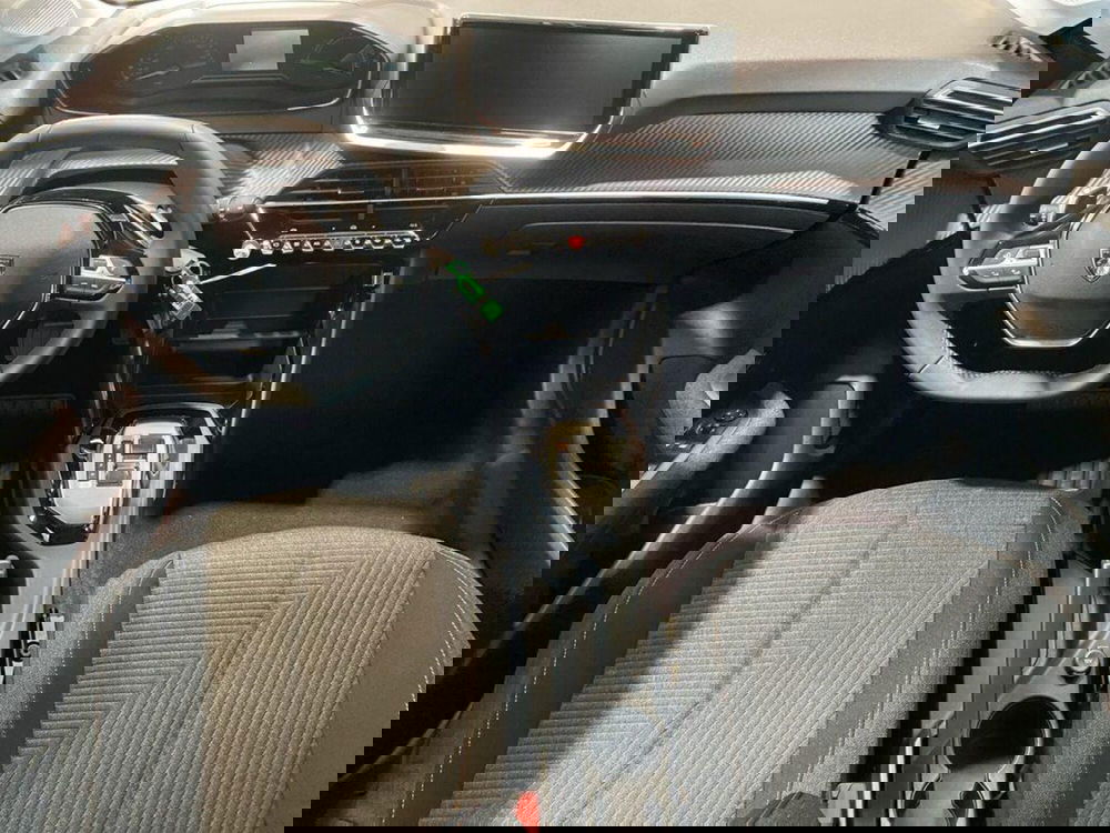 Peugeot 208 nuova a Torino (6)