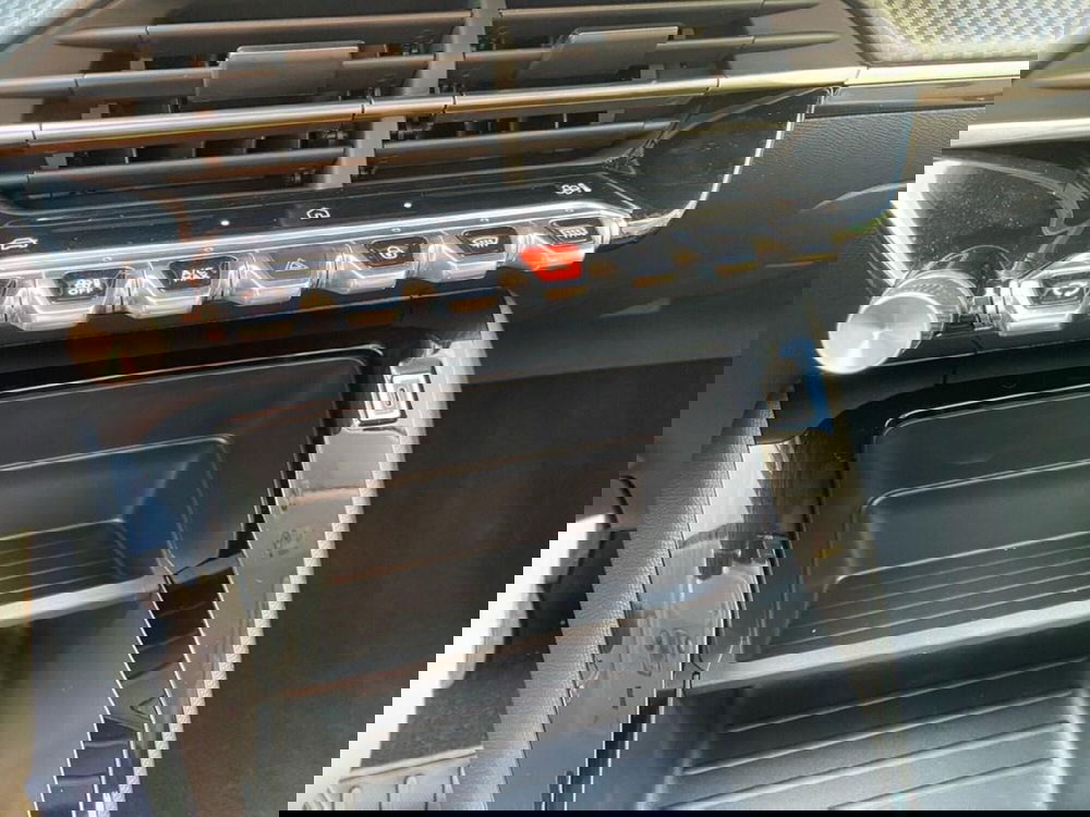 Peugeot 208 nuova a Torino (11)