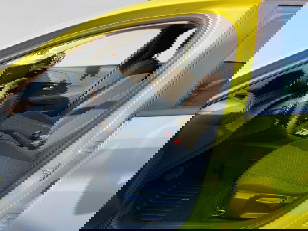 Peugeot 208 nuova a Torino (7)