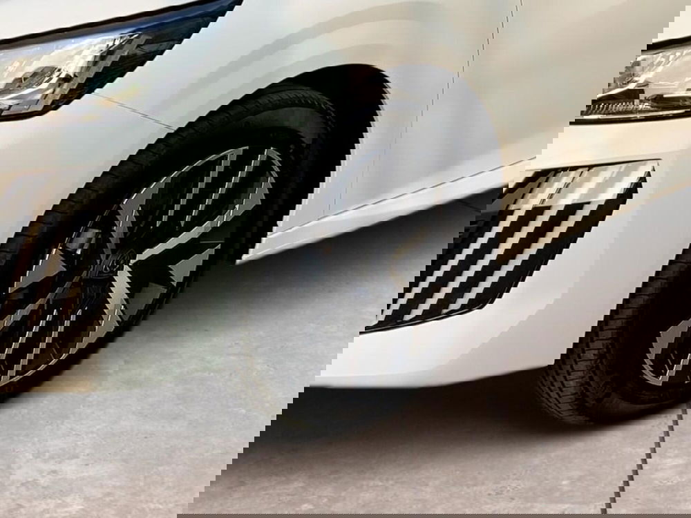 Peugeot 208 nuova a Torino (15)