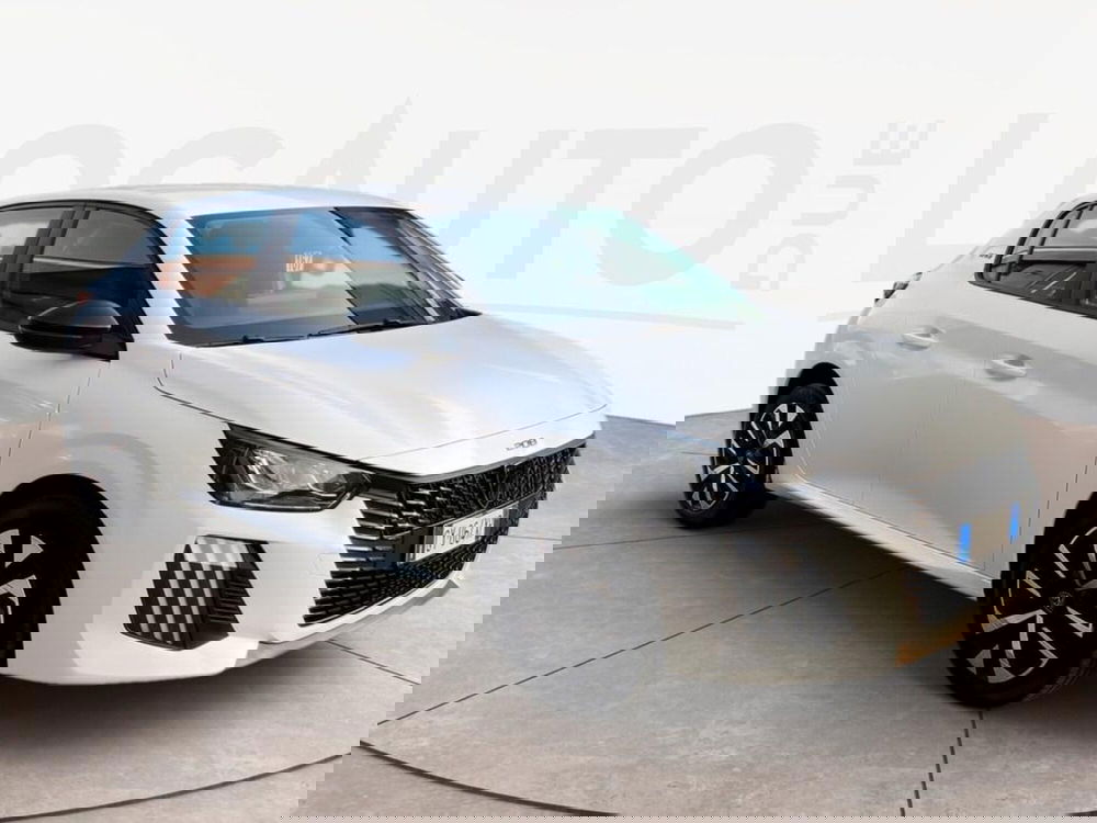 Peugeot 208 nuova a Torino (3)