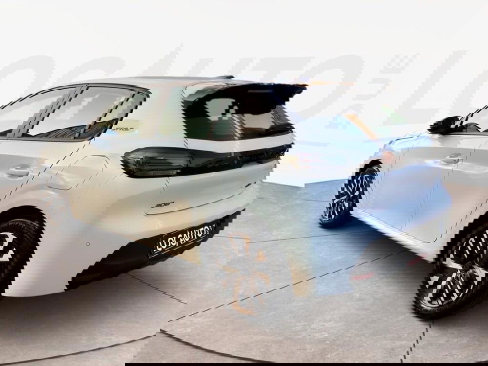 Peugeot 208 nuova a Torino (5)