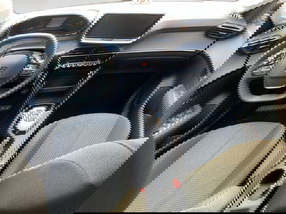 Peugeot 208 nuova a Torino (6)