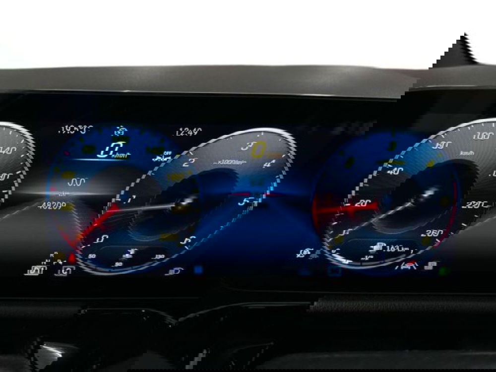 Mercedes-Benz GLA SUV usata a Avellino (13)