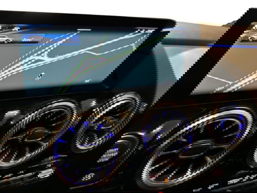 Mercedes-Benz GLA SUV usata a Avellino (12)