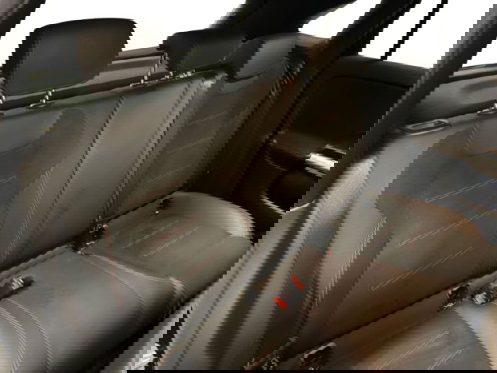 Mercedes-Benz GLA SUV usata a Avellino (16)