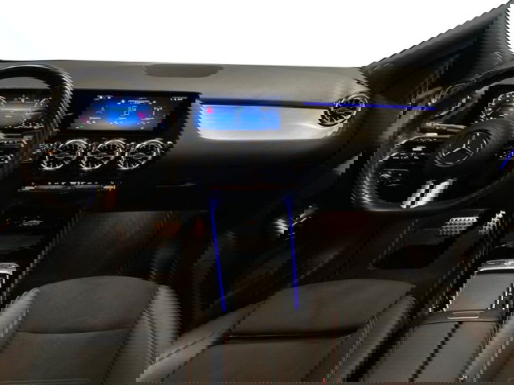 Mercedes-Benz GLA SUV usata a Avellino (9)