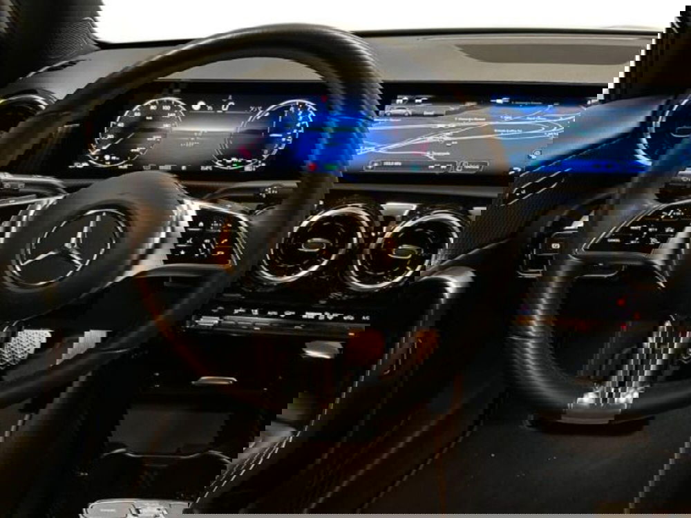 Mercedes-Benz Classe A usata a Avellino (11)