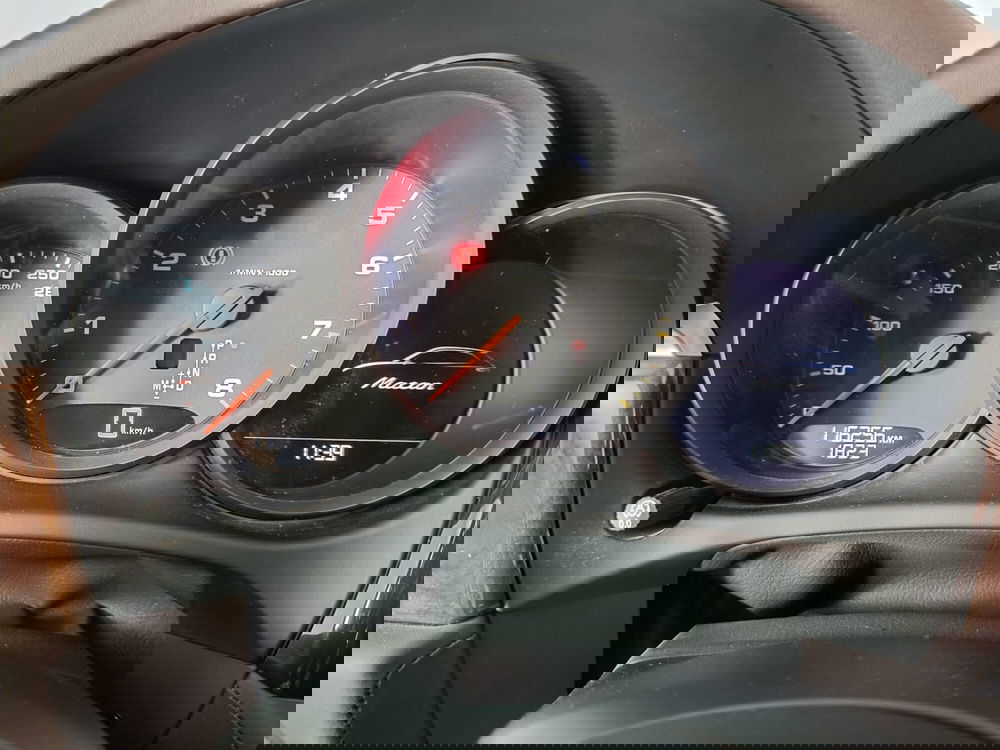 Porsche Macan usata a Ascoli Piceno (14)