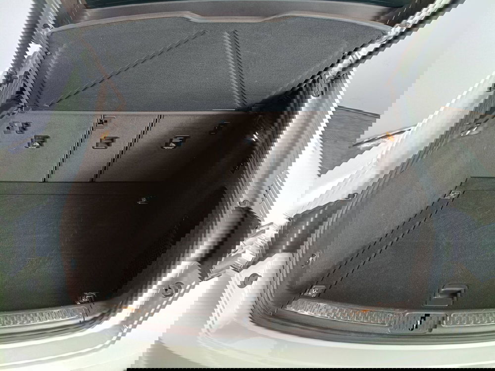 Porsche Macan usata a Ascoli Piceno (16)